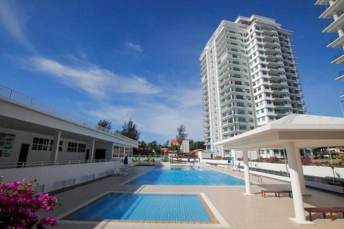 Bay Resort Condominium, 7, Beach-Front Sea View, 6-8 Pax ميري المظهر الخارجي الصورة